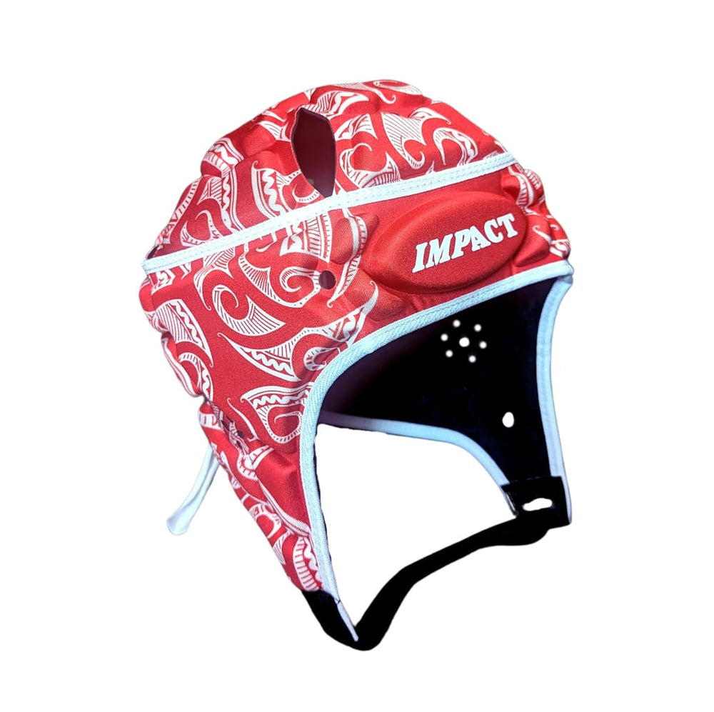 Caschetto da rugby Impact rosso con design tribale Maori.
