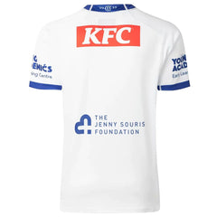 Maglia da rugby NRL dei Canterbury Bulldogs: maglia bianca, vista posteriore, con loghi della squadra e degli sponsor.