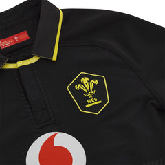 Maglia da rugby Galles Macron Authentic M24 Away nera con stemma WRU.