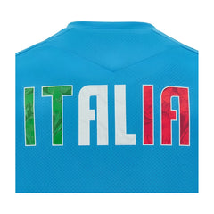 Maglia da allenamento Italia 2025: maglia da rugby azzurra con scritta "ITALIA" sul retro