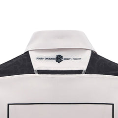 Maglia Rugby Barbarians home pro 2025: Vista posteriore della maglia, che mostra il colletto, il design del collo e il logo della squadra.