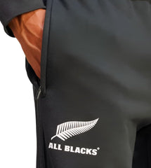 Pantaloni ufficiali da rugby degli All Blacks: pantaloni in pile nero con l'iconico logo degli All Blacks.
