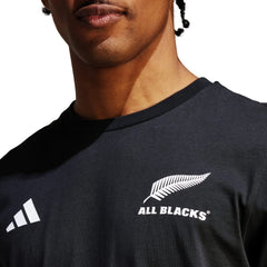 Maglietta ufficiale da rugby All Blacks di Adidas in cotone: maglietta nera con logo All Blacks e marchio Adidas.
