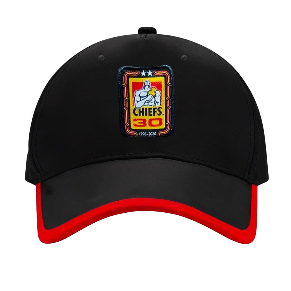 Cappellino da rugby nero Chiefs con logo ufficiale e dettagli rossi.