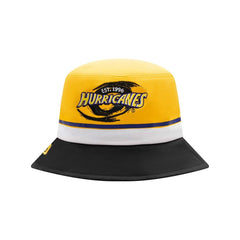 Cappellino bucket ufficiale Hurricanes rugby giallo, bianco e nero con logo.