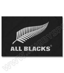 Bandiera All Blacks nera con felce argentata e scritta "ALL BLACKS".