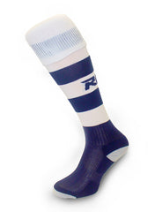 Calze da rugby RGR a righe bianche e blu, con logo RGR visibile.