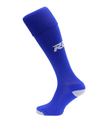 Calze da rugby RGR Azzurro, alte, con logo bianco sul polpaccio.