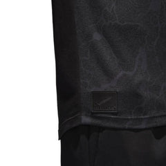 Canotta da rugby All Blacks in edizione limitata Adidas, nero con texture a fulmine.