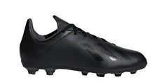 Scarpino Adidas X 18.4 FxG nero, ideale per terreni compatti e sintetici.
