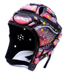 Caschetto da rugby Impact con design roccioso indigeno, rosso e nero.