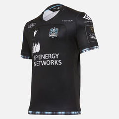 Maglia rugby Glasgow Warriors home Macron nera con logo e sponsor.