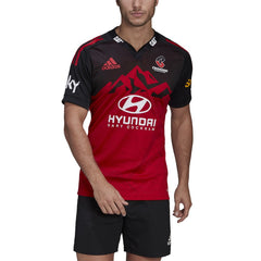 Maglia da rugby Crusaders Home 2022 Adidas da uomo, rossa e nera.