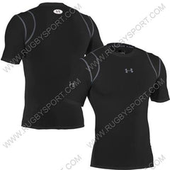 Maglia Under Armour Heatgear nera a maniche corte, traspirante.