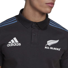 Polo da rugby Adidas All Blacks 2023 uomo, nera con logo bianco.
