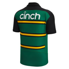 Maglia da rugby casalinga Northampton Saints 2023: maglia verde professionale con strisce dorate e logo Cinch
