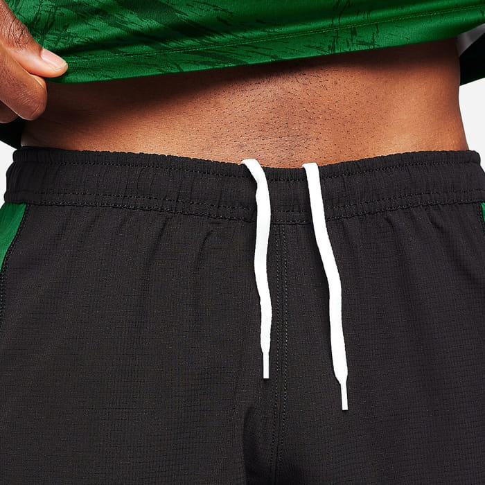 Pantaloncini da allenamento rugby Northampton Saints ragazzi 2023 neri con dettagli verdi.