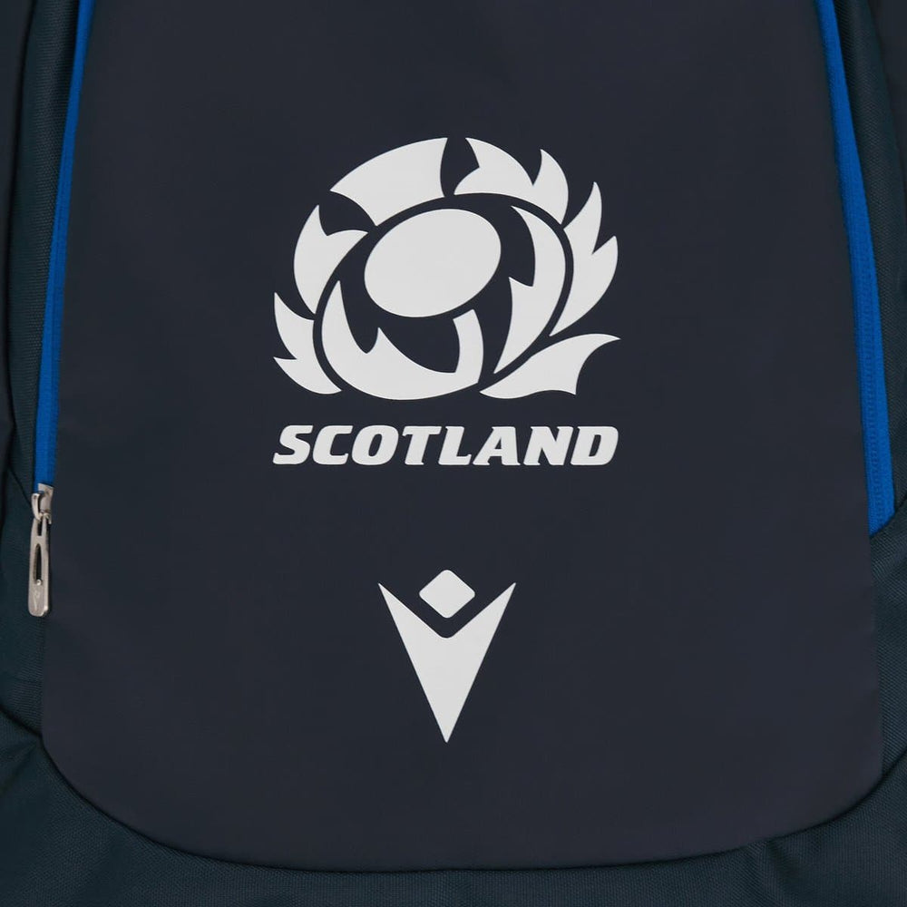 Sacca Gym Scozia Rugby Rugged: zaino blu scuro con il logo del cardo scozzese e un emblema a forma di V.