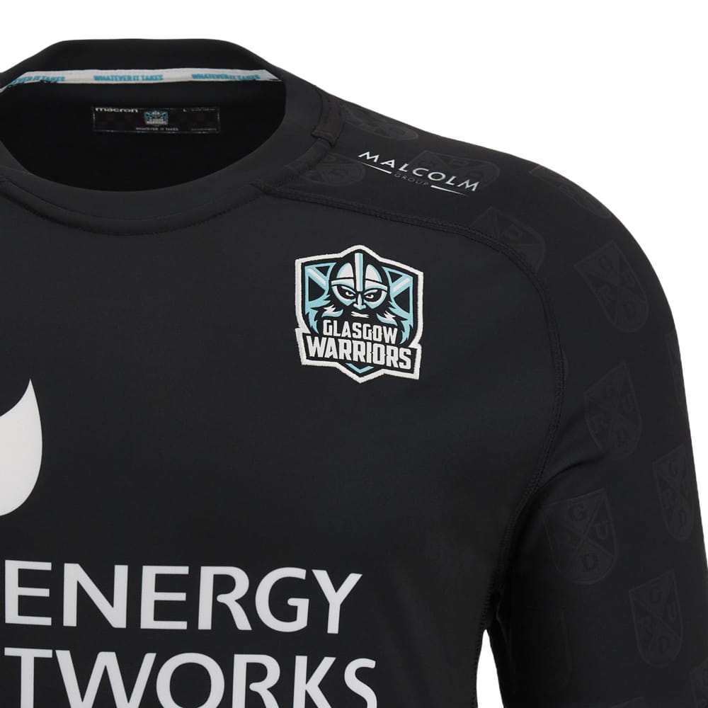 Maglia da rugby giovanile Glasgow Warriors Home 2023: maglia nera con logo della squadra e dettagli degli sponsor. Stagione ufficiale 2023.