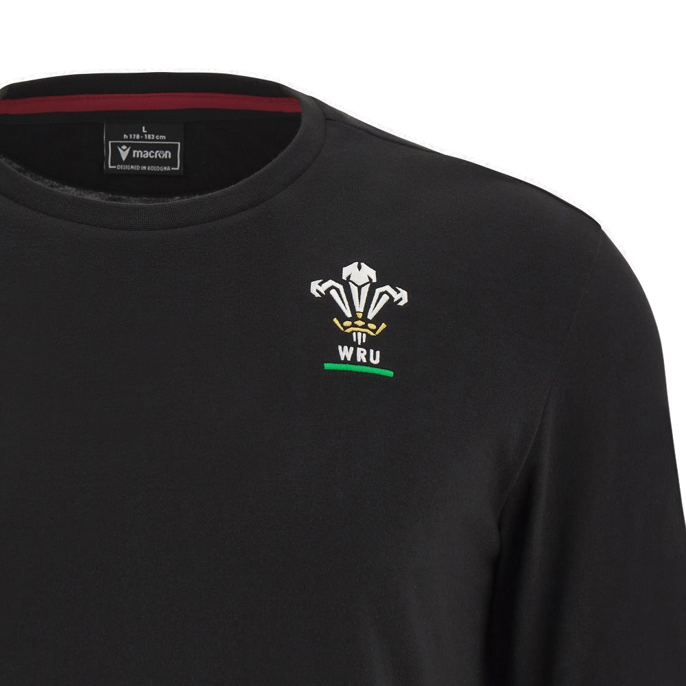 Maglia rugby Galles Macron nera con stemma WRU, cotone, collezione M23-24.