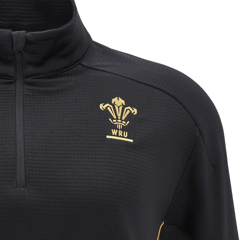 Felpa da viaggio da rugby Galles nera con logo WRU in oro.
