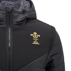 Bomber imbottito nero WRU Elite da uomo, con cappuccio e logo Galles dorato.