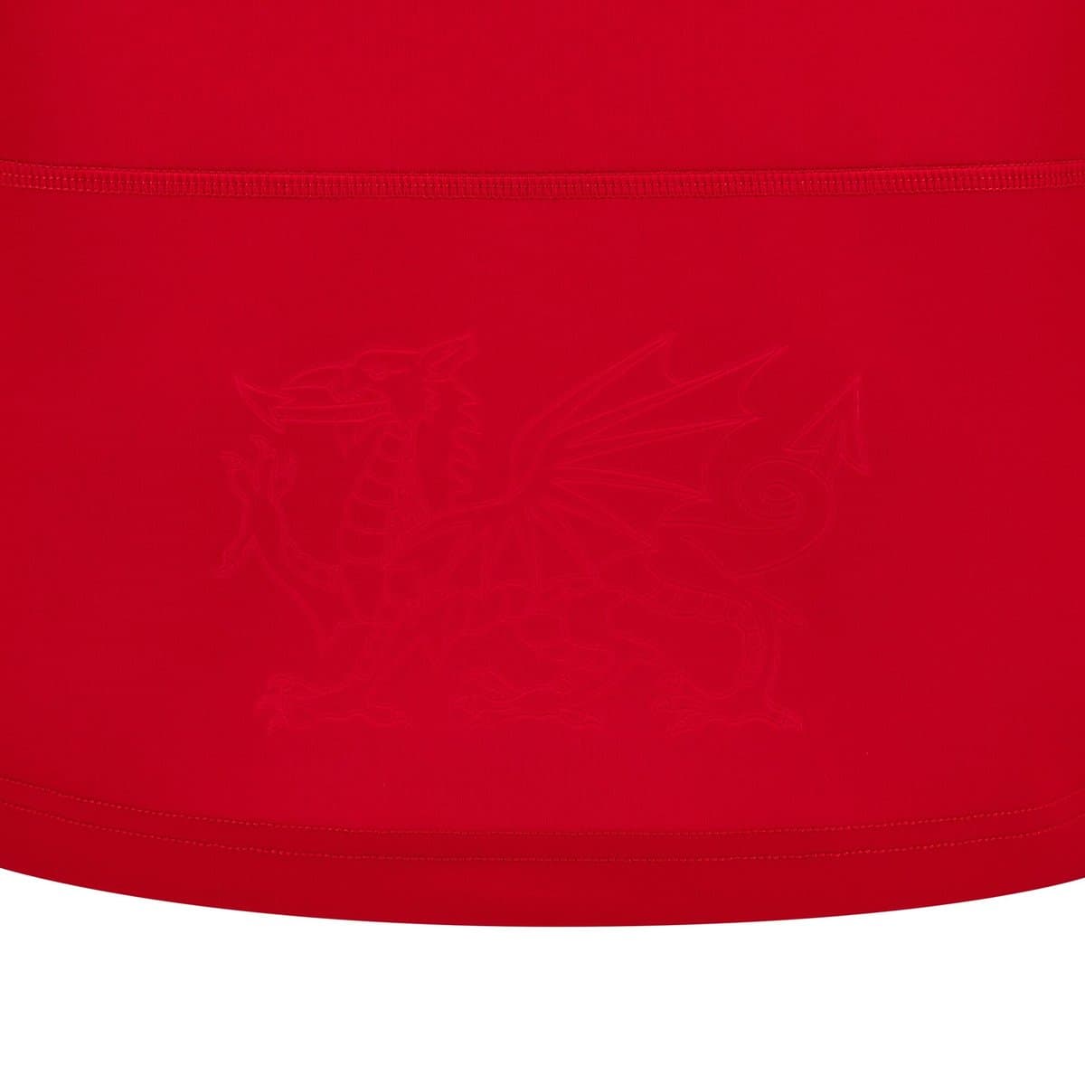 Maglia replica casalinga Macron 2025 Welsh Rugby: maglia rossa con l'emblema del drago gallese in rilievo.
