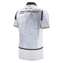 Maglia Rugby Italia 2026 Macron Away Authentic, bianco e grigio con logo.