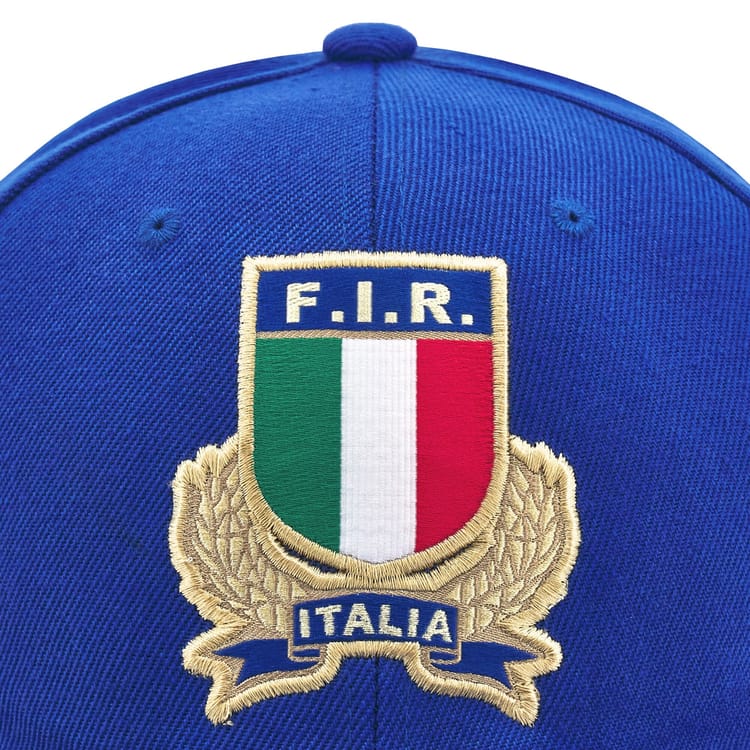 Cappellino ufficiale FIR Italia Rugby azzurro con stemma ricamato.