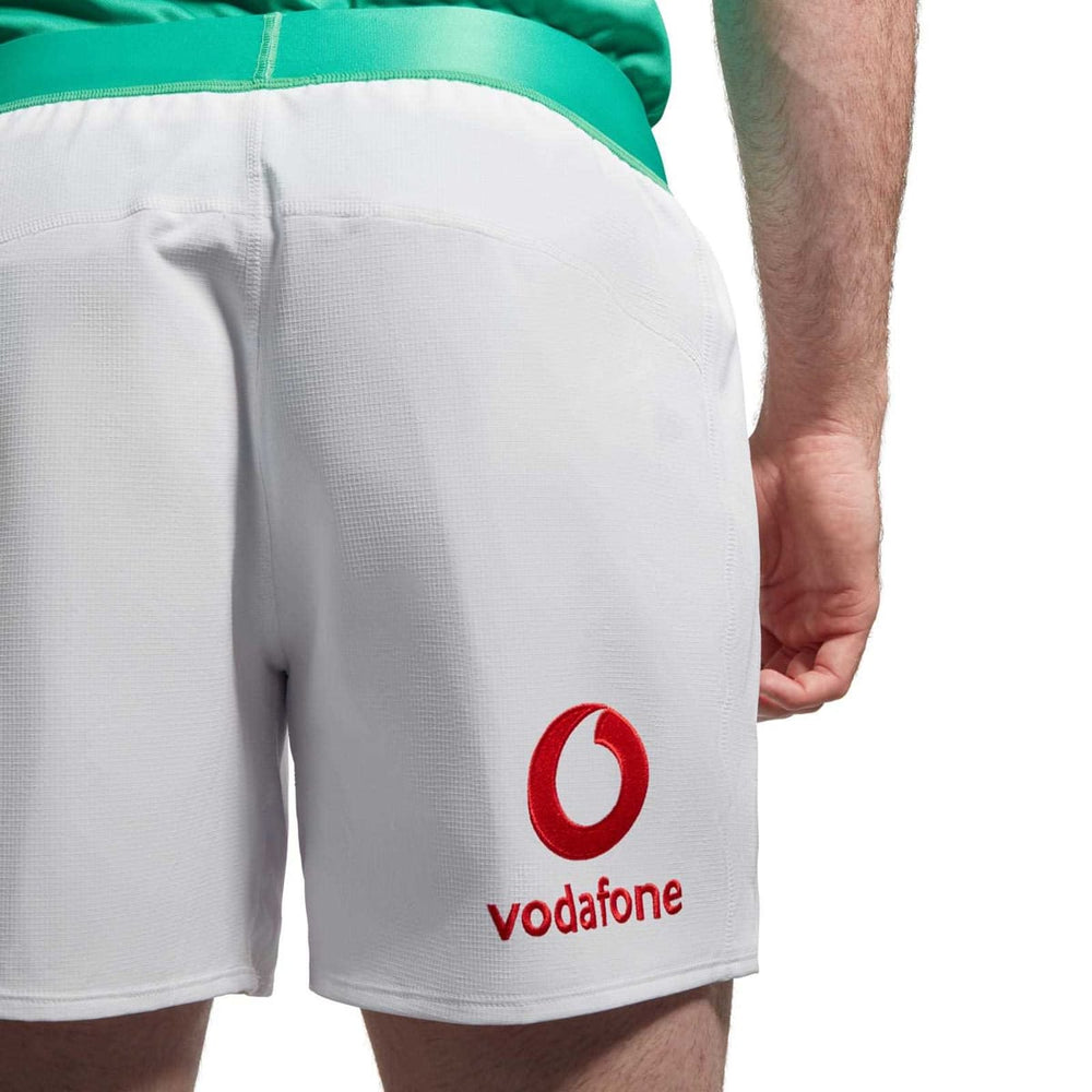 Pantaloncini da rugby Irlanda Home 2023-24 bianchi con logo Vodafone.