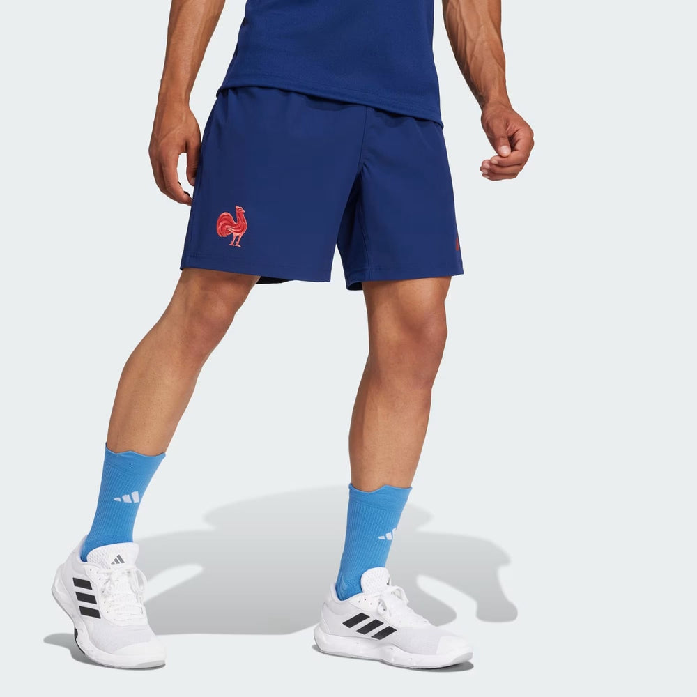 Pantaloncini da rugby Adidas Francia Away blu con logo gallo rosso.