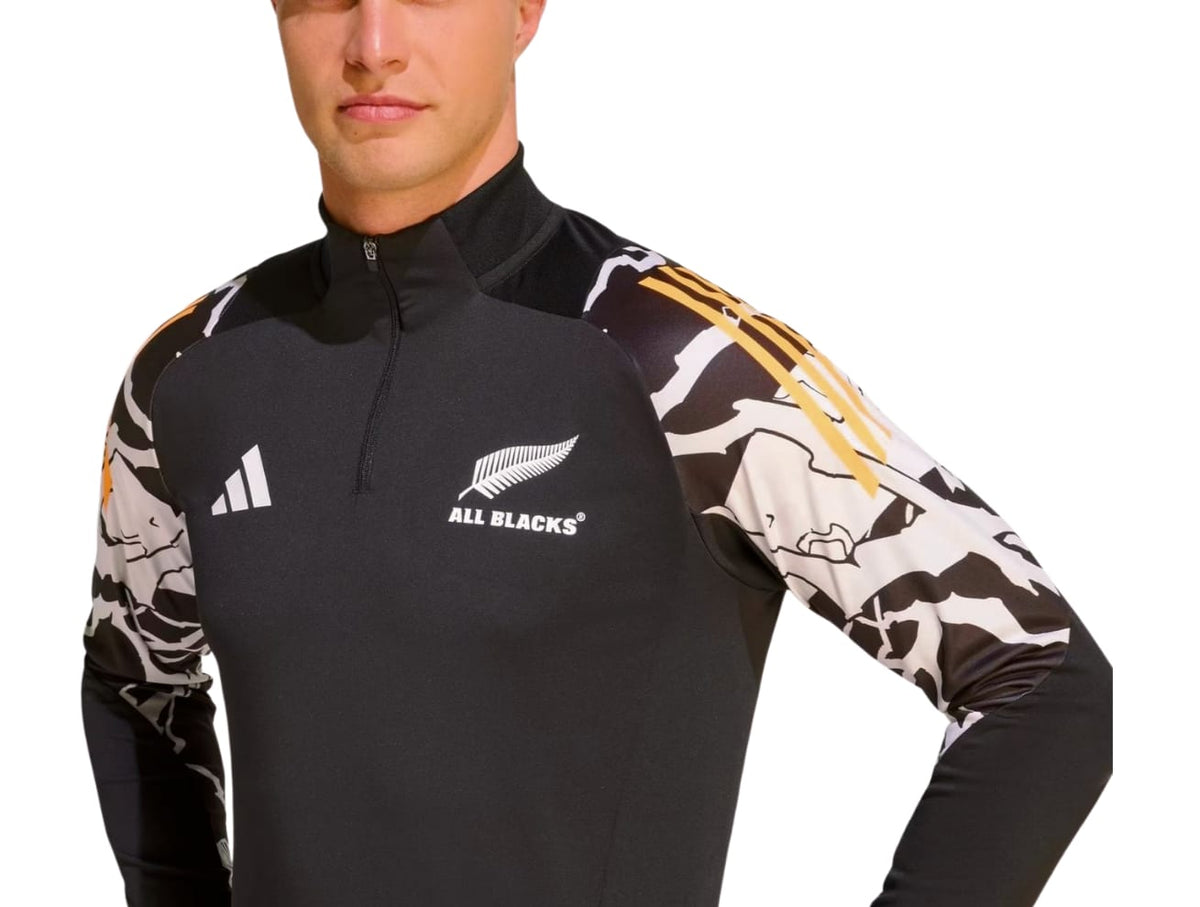 Top allenamento All Blacks mezza zip nero con stampa Marvel, logo All Blacks.