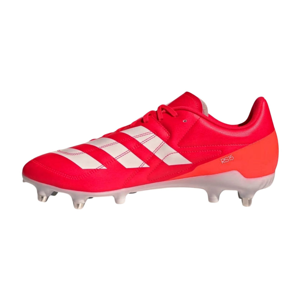 Scarpe da rugby Adidas RS15 SG: scarpe da calcio rosso lucido con strisce bianche, pensate per terreni morbidi.