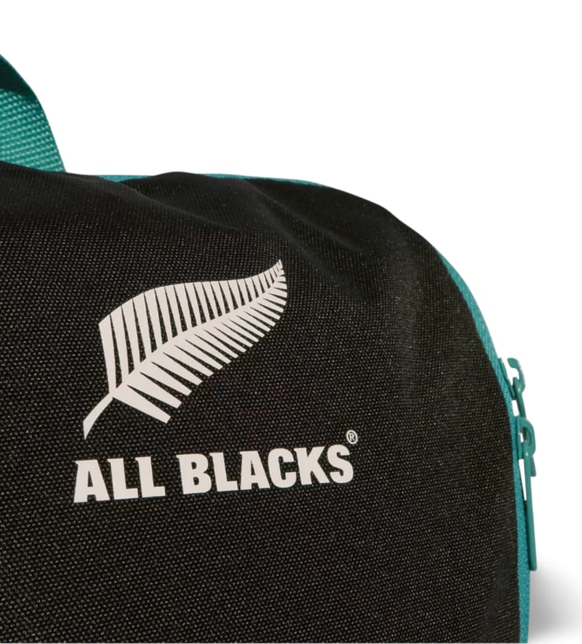 Zaino da rugby ufficiale All Blacks Adidas nero con logo felce bianca.