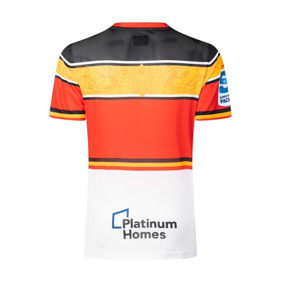 Maglia rugby Chiefs training away ufficiale bianca con logo Platinum Homes.
