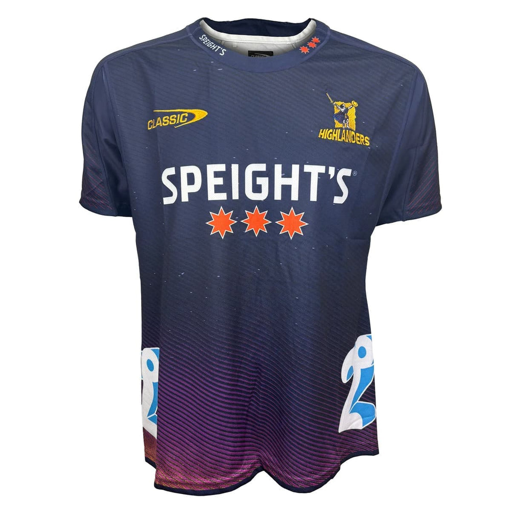 Maglia da allenamento Highlanders Super Rugby Pacific 2024-25: abbigliamento da rugby blu navy sponsorizzato da Speight con logo della squadra e tre stelle.