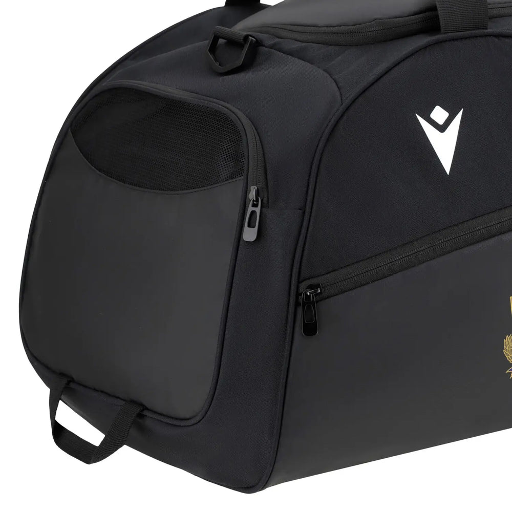 Borsa da palestra Macron nera Ufficiale FIR per rugby, con logo bianco.