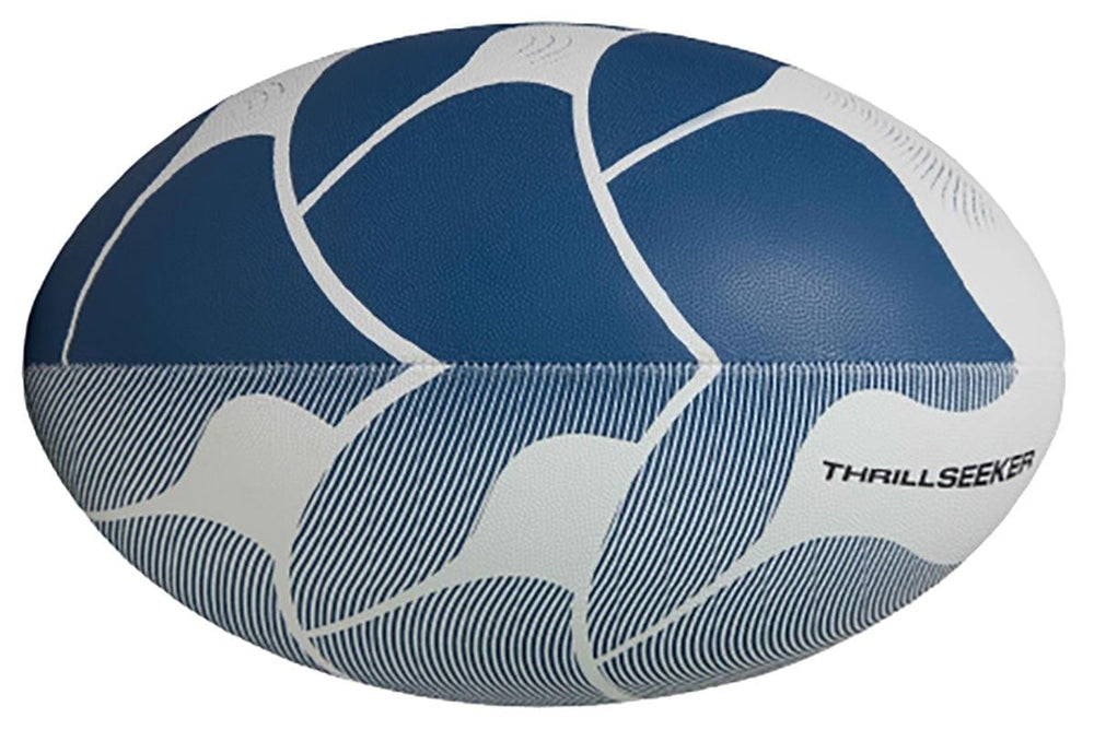 Pallone da rugby Canterbury Thrillseeker: design con motivo blu e bianco.