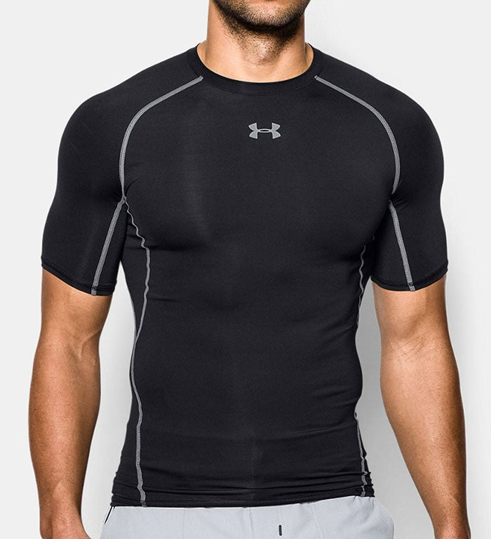 Maglia tecnica Under Armour Heatgear Armour a maniche corte nera da uomo.