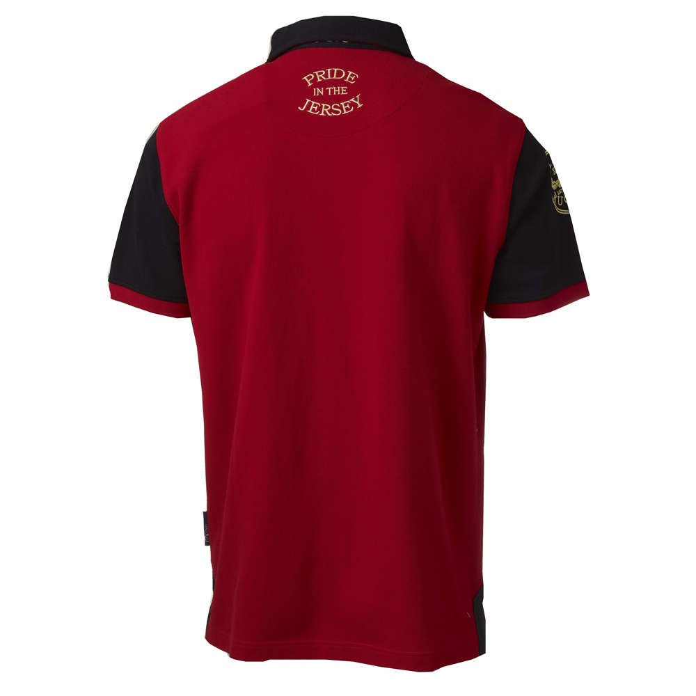 Retro polo rugby Galles vintage rossa e nera con scollo a contrasto e scudo.