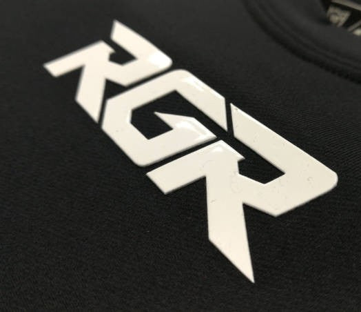 T-shirt RGR Performance nera con logo bianco in rilievo.