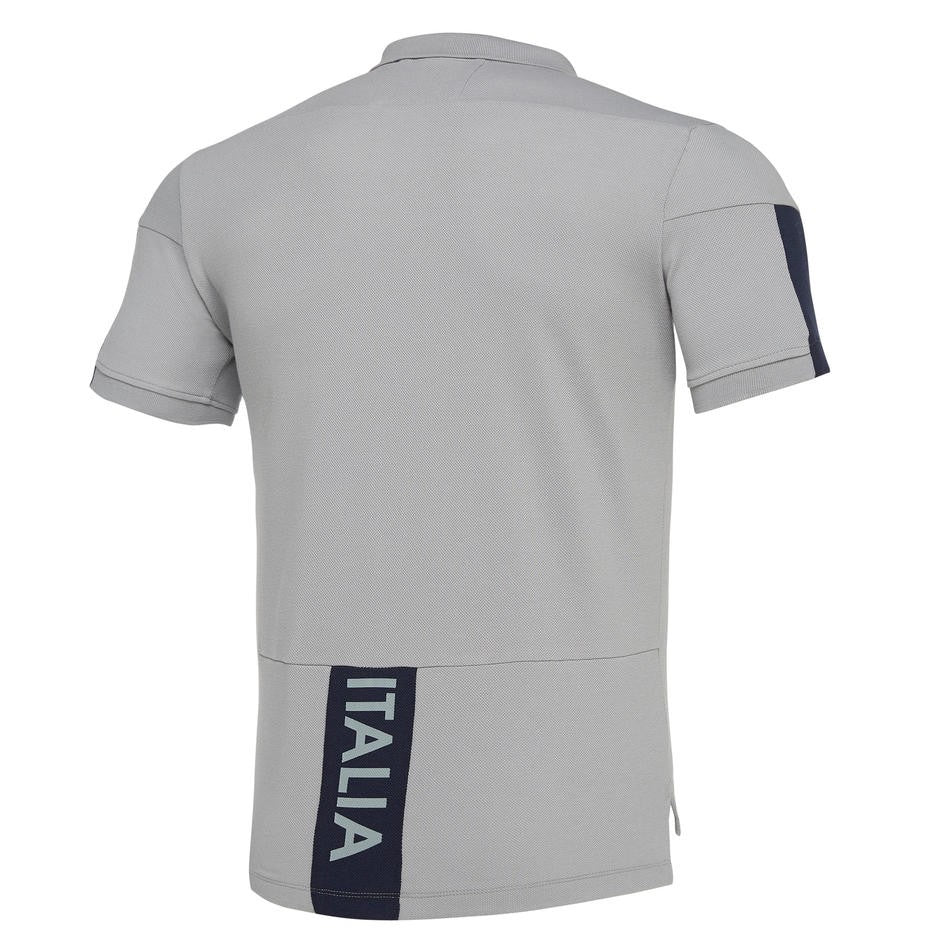 Polo da viaggio da uomo Italia Rugby grigio con banda blu e scritta "ITALIA".